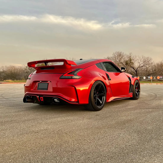 Fanali Posteriori LED per Nissan 370Z Z34 – Luci Freno, DRL, Indicatori Dinamici, Design Sportivo