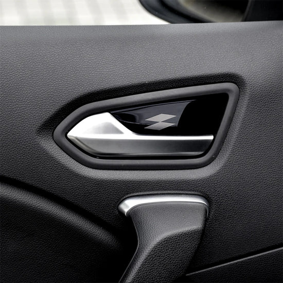 Cover Maniglie Interne in Carbon Look per Renault (2019-2024) – Arkana, Clio, Captur, Triber