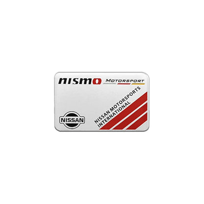 3D In Alluminio Auto Emblema Distintivo Corpo Tronco Adesivi Decalcomania Accessori Auto per Nissan Nismo GTR Tiida Leaf Juke Teana Nota Almera